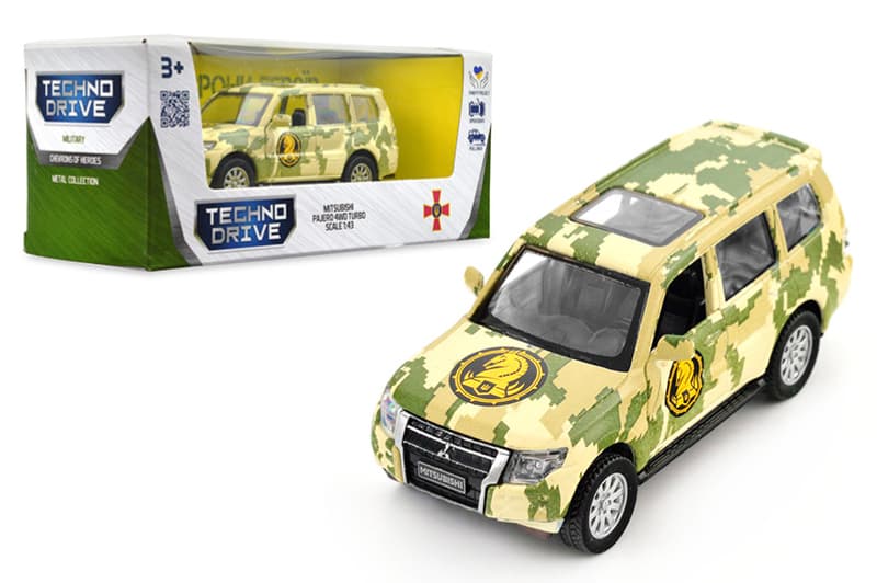 Машина 250361M "MITSUBISHI PAJERO 4WD TURBO Шеврони Героїв 47 ОМБР" TECHNODRIVE