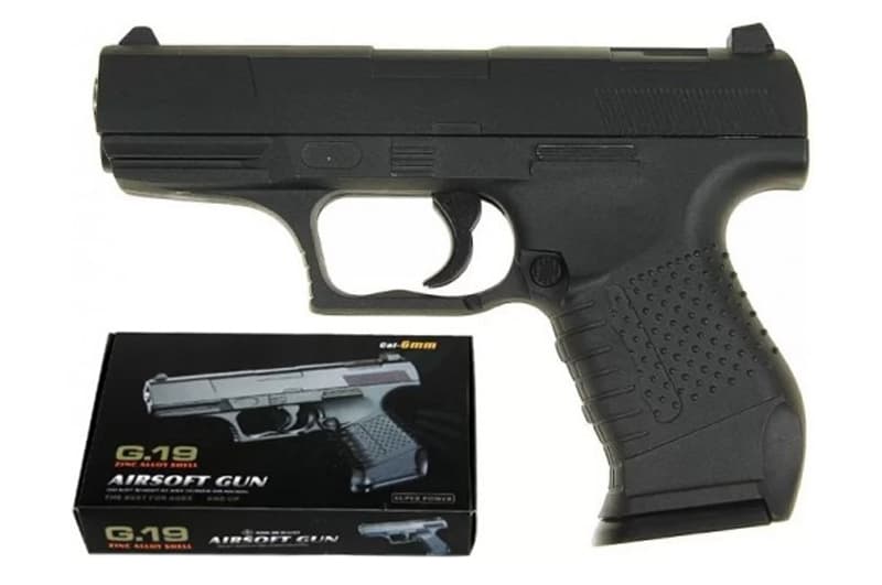 Пістолет страйкбольний G.19 Walther P99 метал, чорний, коробка 48x20x43 см Galaxy
